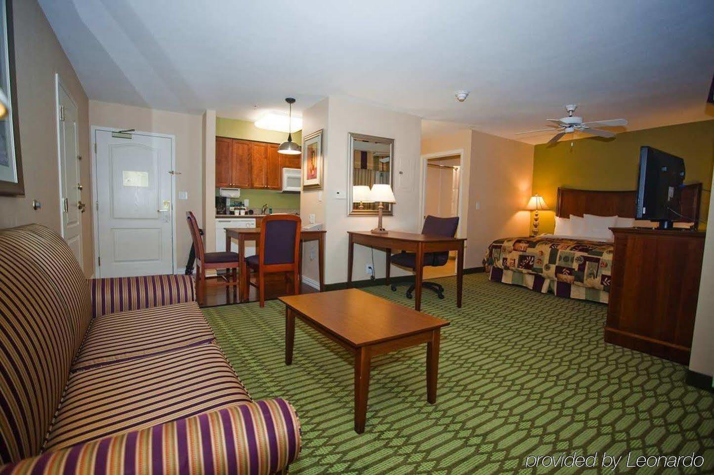 Homewood Suites By Hilton College Station Room photo
